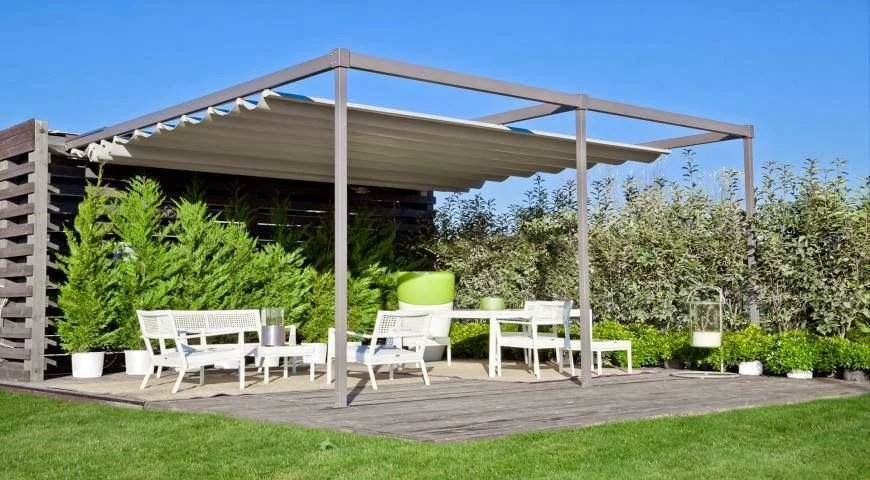 Düz Pergola – Minimal çizgilerle modern mimariye uyum